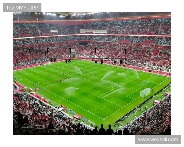 足球传奇：全球百位顶级球星高清合成图，记录绿茵场的辉煌瞬间