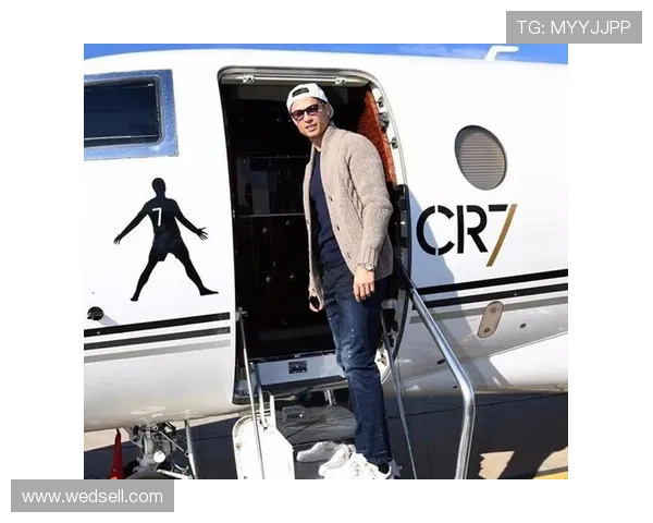 足球巨星如何挥金如土 探秘顶级球员的奢华消费生活